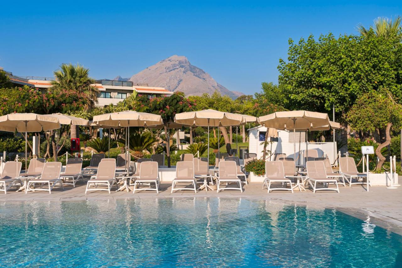 Grand Palladium Sicilia Resort & Spa Campofelice Di Roccella Dış mekan fotoğraf